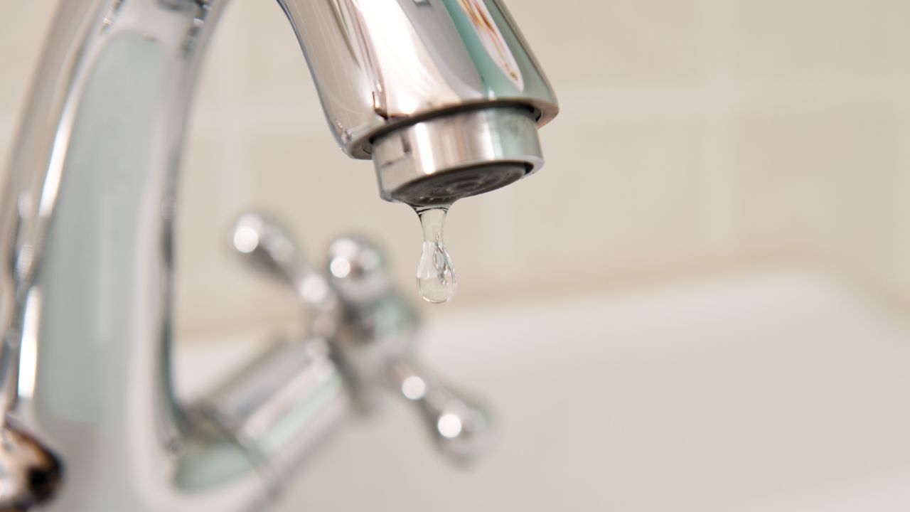 Eco-Friendly Bathroom Makeover 9 Conserve Water for Sustainable bathroom makeover