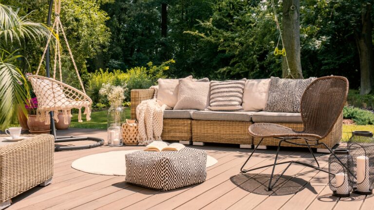 Eco-Chic Patio: Sustainable Outdoor Decor Tips for Aussie Homes