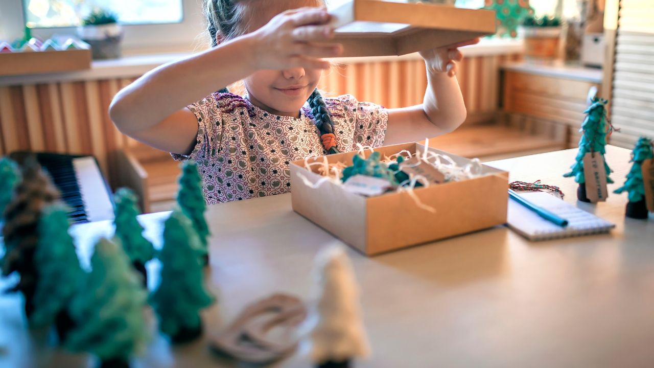 7 Easy DIY Wall Art Ideas to Make Your Small Apartment Look Stylish