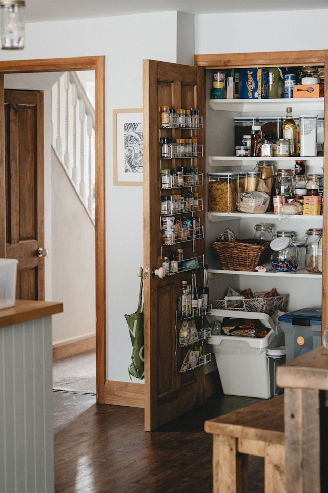15 Clever Pantry Storage Ideas for Small Kitchens