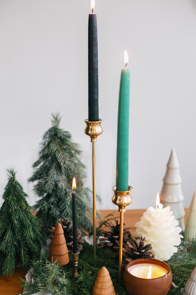 Neutral Christmas Decor Ideas Neutral holiday vignettes